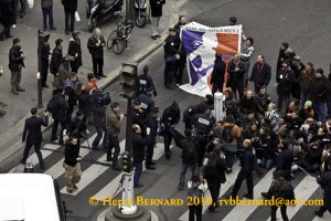 Manifestation pour le droit au logement, photographie Hervé Bernard 2010